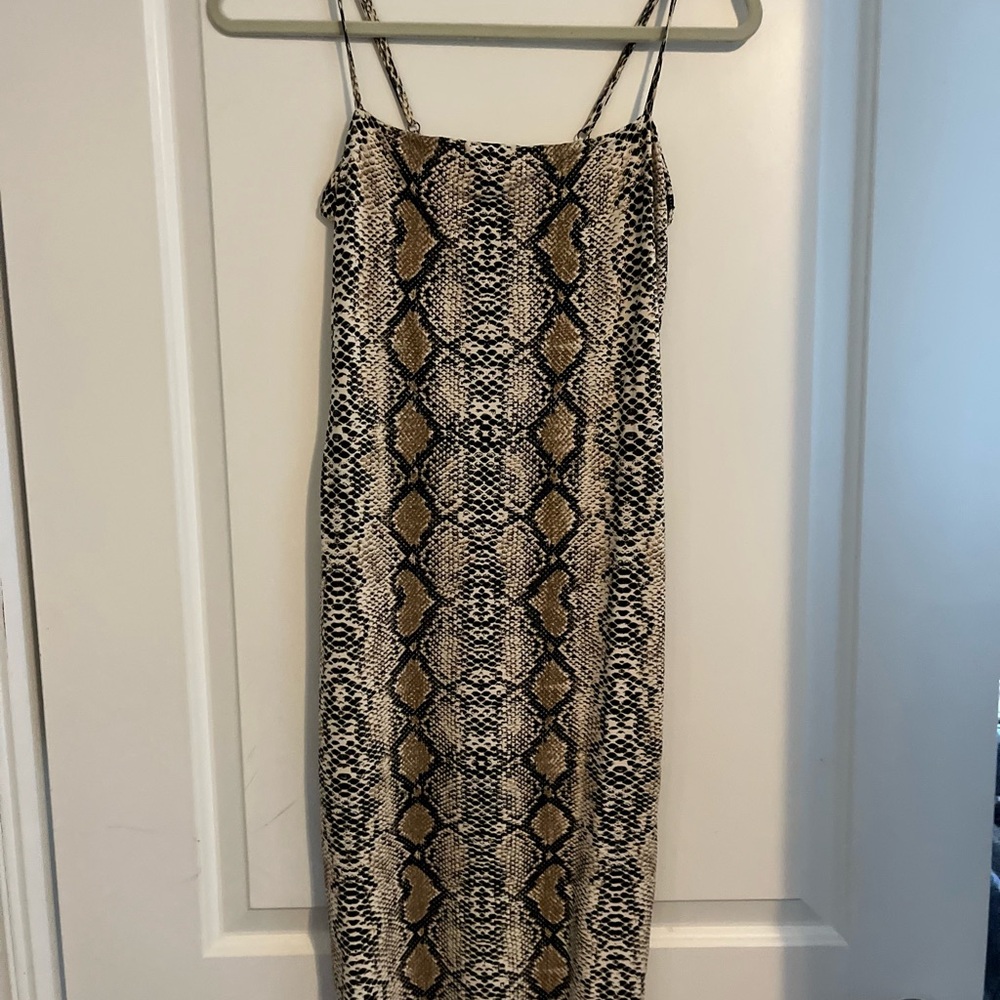 re:named Brown and Black Snake Print Midi Dress